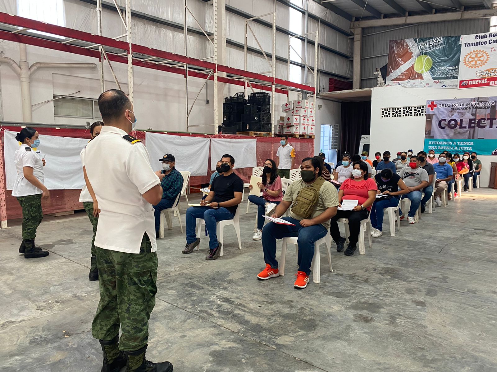 Inicia SEDENA vacunación masiva anticovidNORA ALICIA HERNÁNDEZ HERRERA