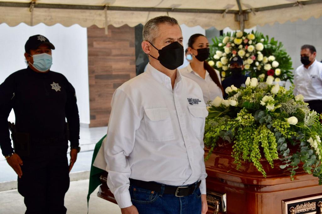 SE RINDE HOMENAJE DE CUERPO PRESENTEA LA POLICÍA RAQUEL GISLEY SEGURA OCAÑA