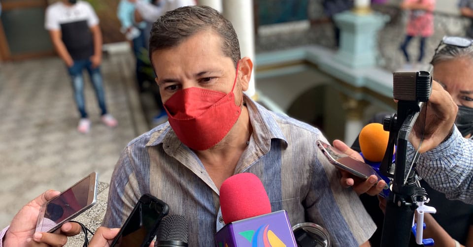 “Truenan” camiones recolectores y dejan a Victoria llena de basura”