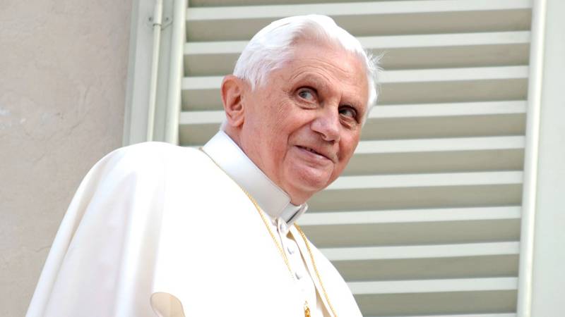 Muere Benedicto XVI
