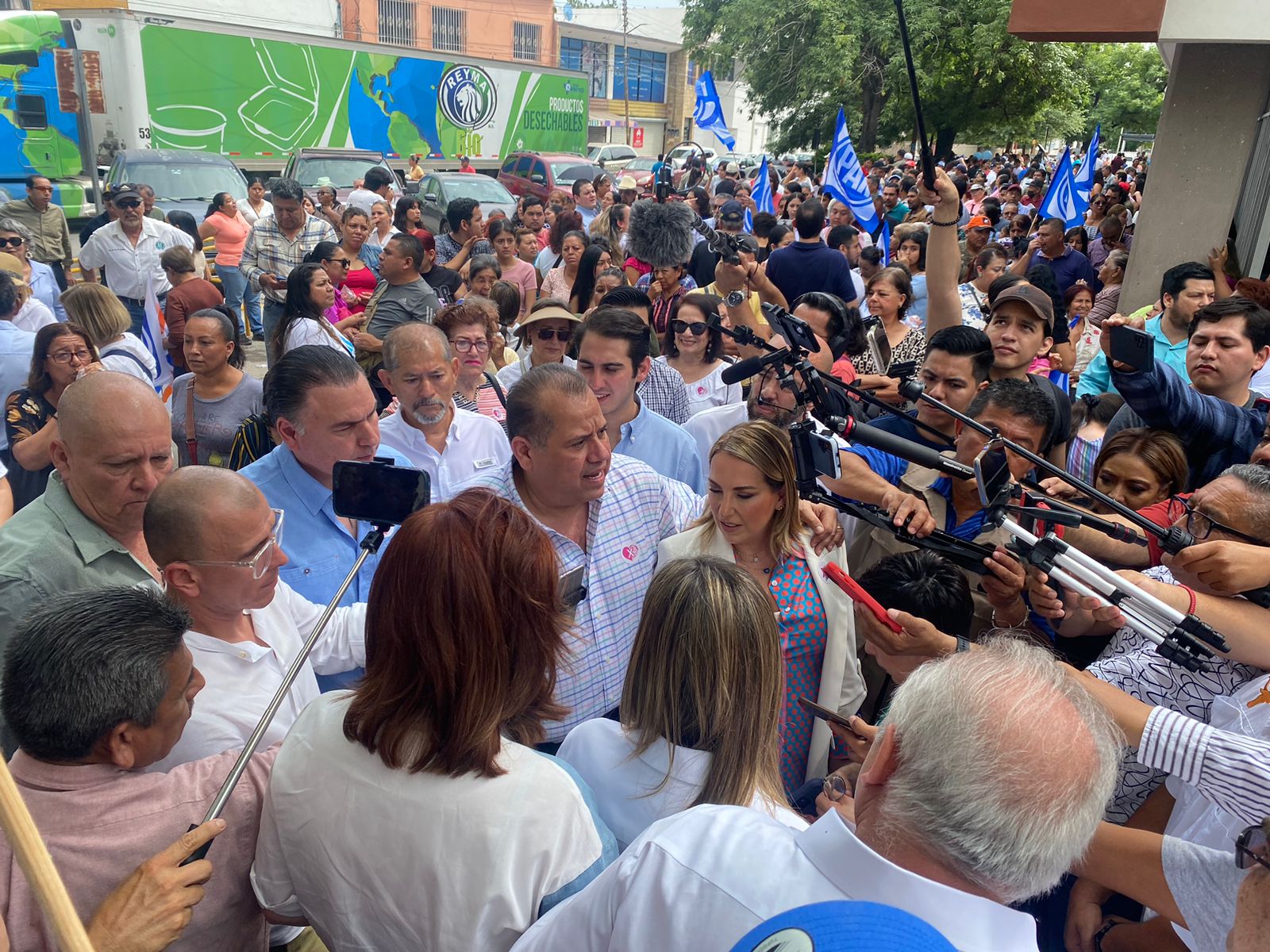 Prioridad de OAS necesidades de la gente.