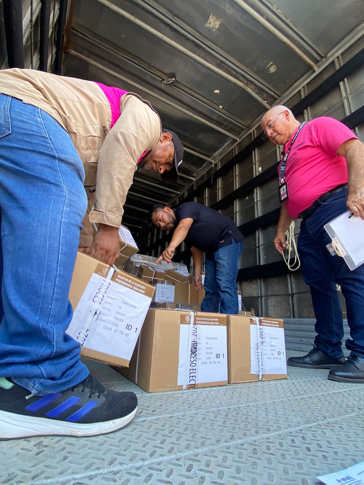 Llegan boletas electorales al distrital 05