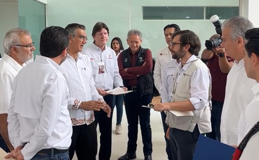 Américo Villarreal y el Dr. Alejandro Svarch supervisan el avance del nuevo Hospital General Civil de Ciudad Madero