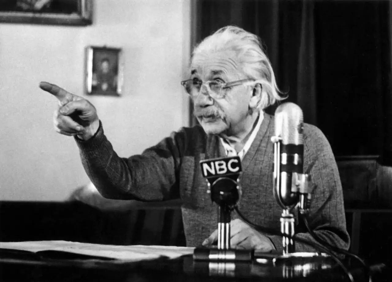 Albert Einstein no era infalible: un experimento demuestra que cometió un error hace casi 100 años