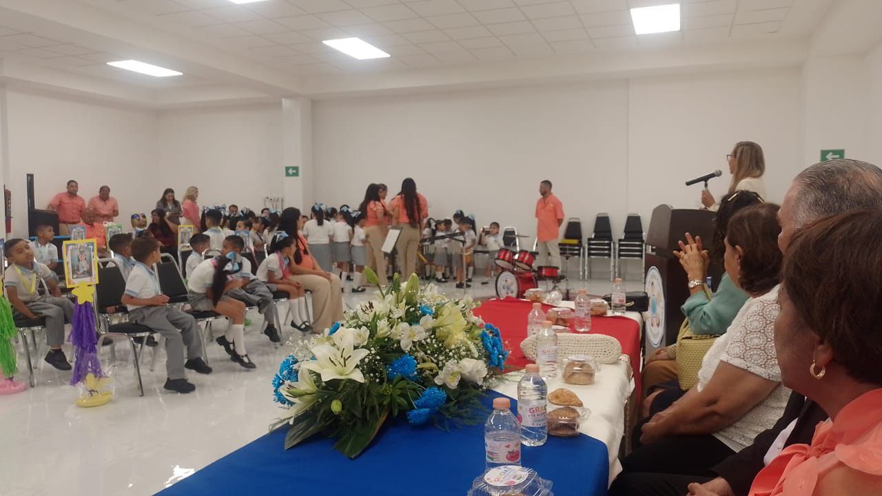 Se gradúan los del kinder Horacio Terán, Orquesta infantil Sigue con éxito